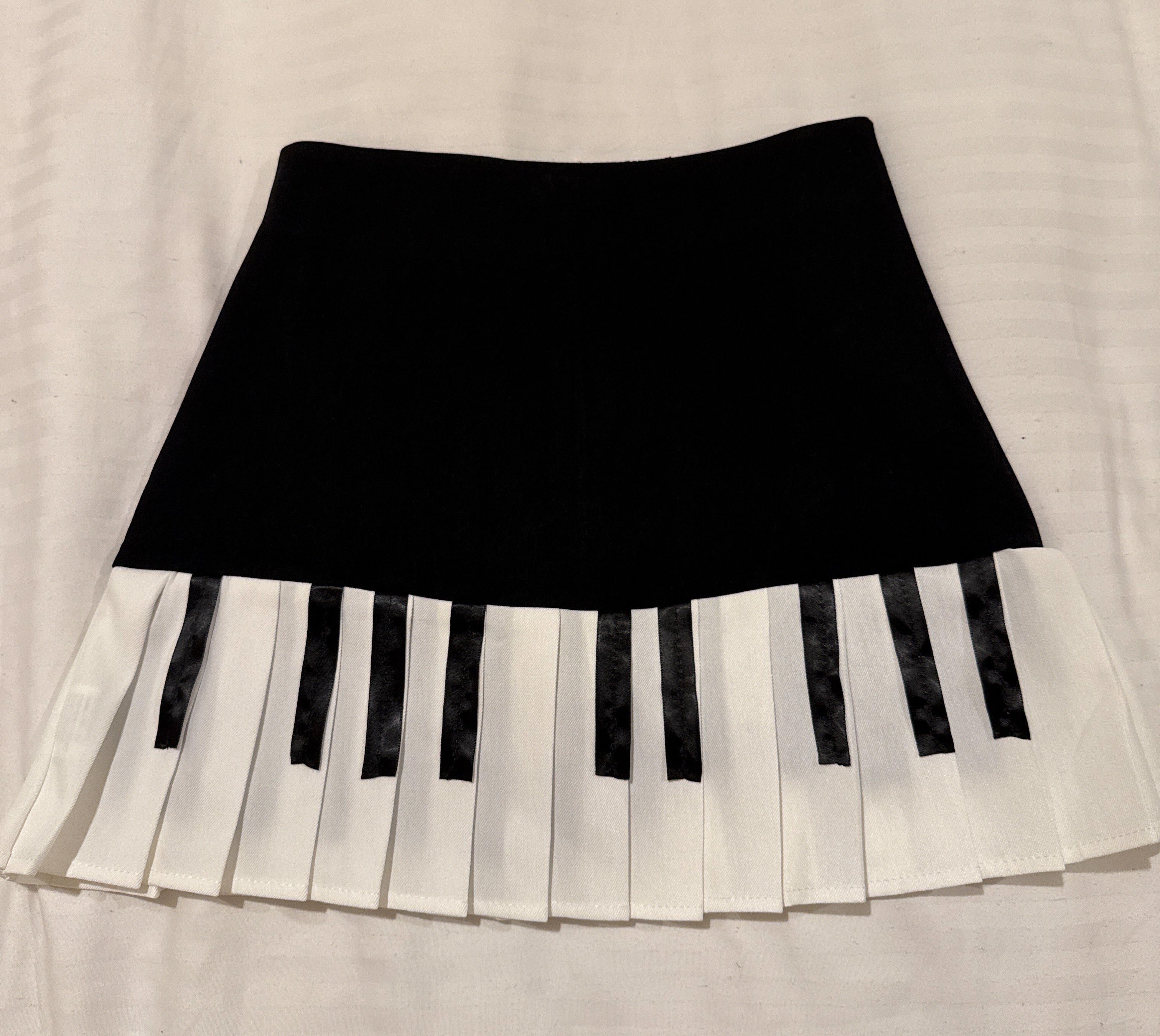 Pleated Piano Mini Skirt